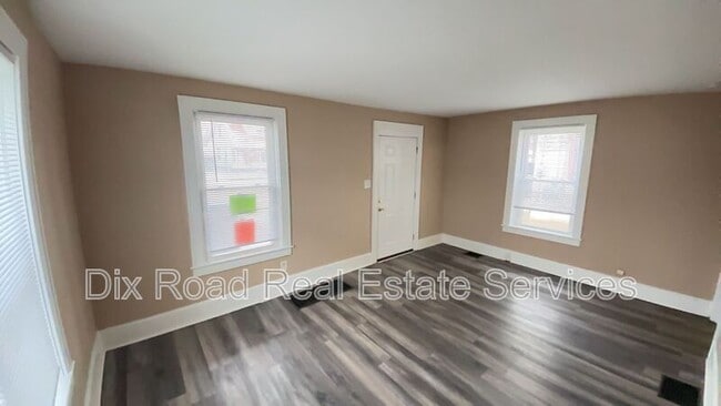 Building Photo - 1104 Fourteenth Avenue