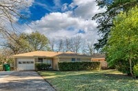 Building Photo - 502 Brown St