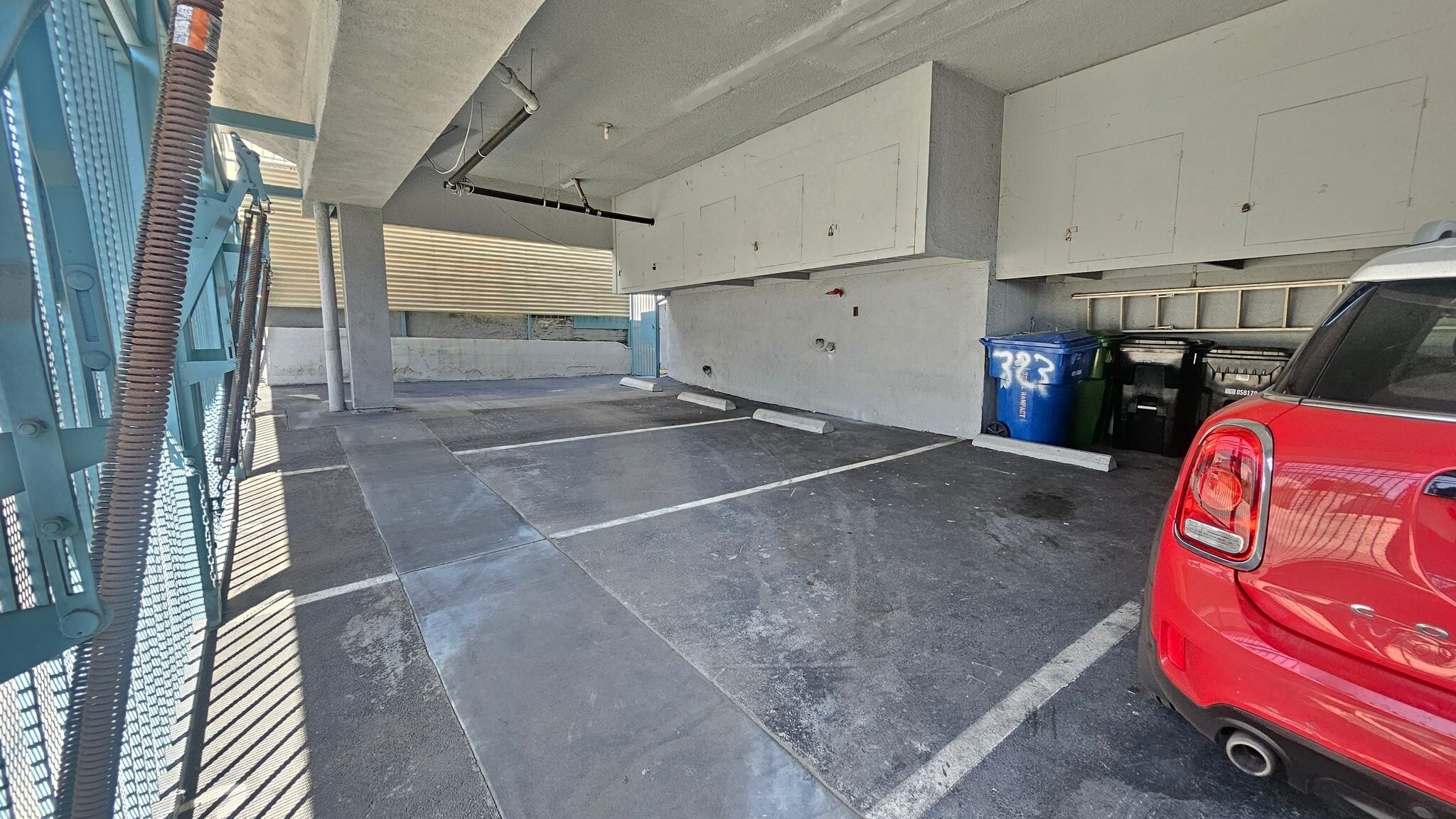 Building Photo - 323 N Rampart Blvd