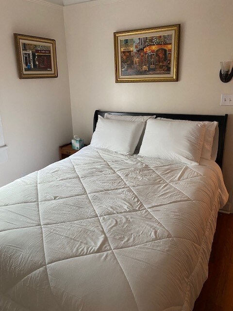 Building Photo - 1412 Erato St