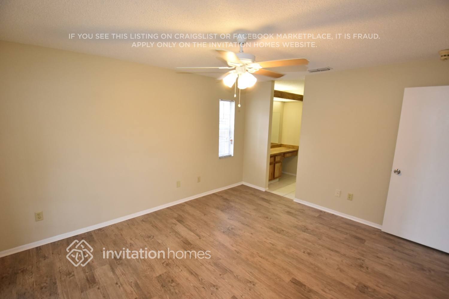 Building Photo - 5014 Oakshire Dr