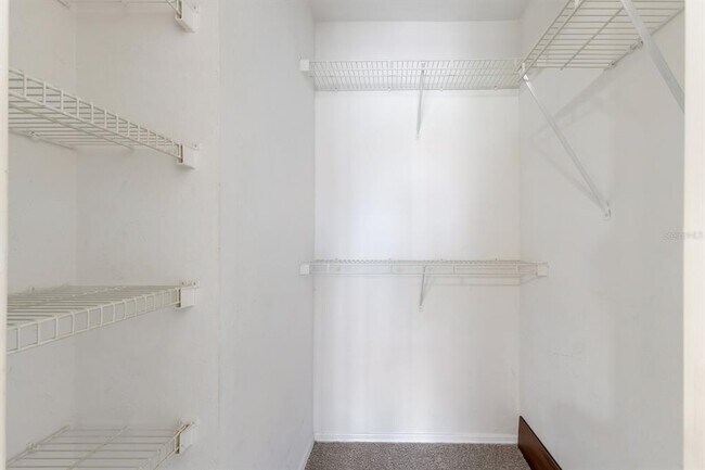 Building Photo - 850 S Tamiami Trl