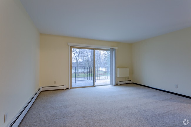 2BR, 1BA - Sherwood Manor IX