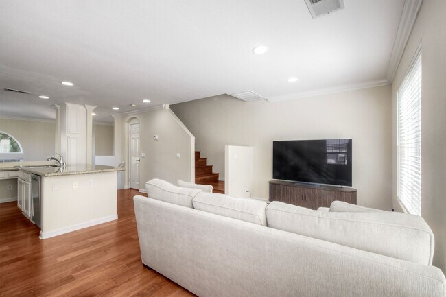 Building Photo - 3726 Mykonos Ln