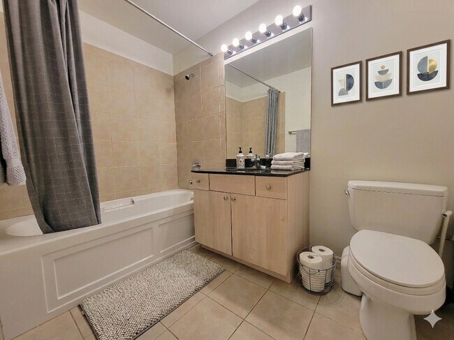 Building Photo - 235 W Van Buren St