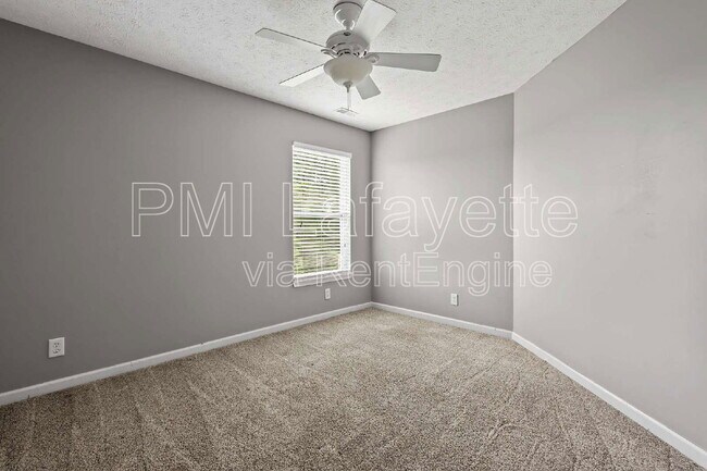 Building Photo - 3700 Goodall Ct