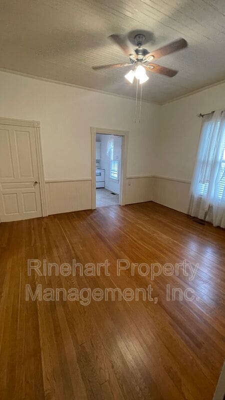 Building Photo - 140 Ebenezer Ave