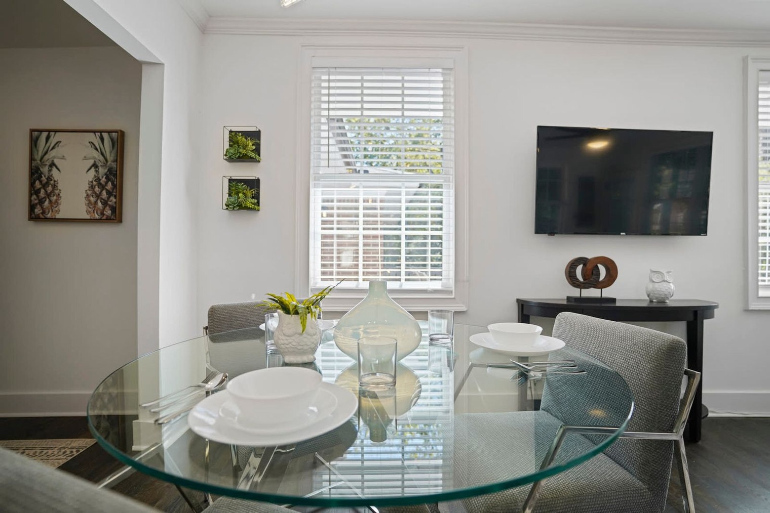 Building Photo - 975 Shadowridge Dr SE