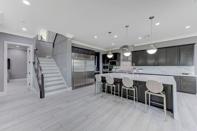 Building Photo - Distinctive Fully Furnished Estate in The Canyons!