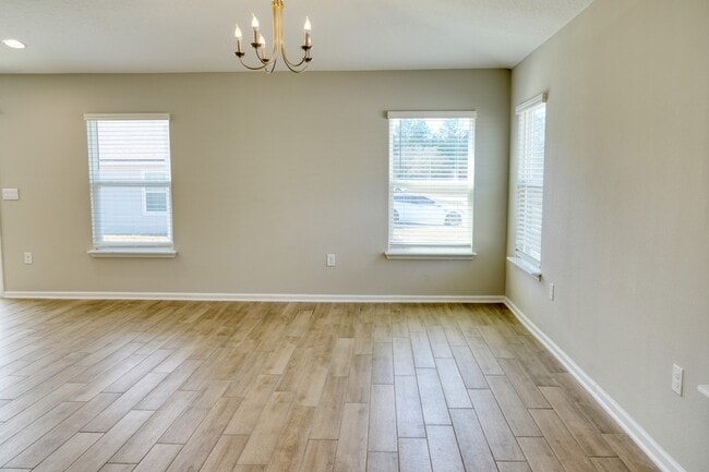 Building Photo - 82905 Thompson Ln