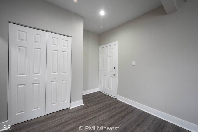 Building Photo - 2060 N Delaware St