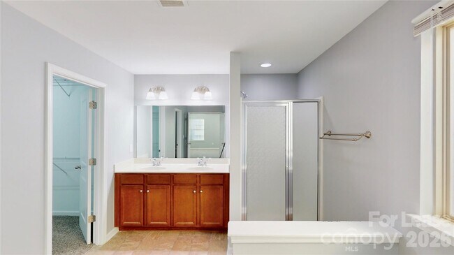 Building Photo - 16126 Long Talon Way