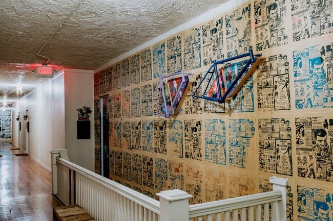 Building Photo - Charming Studio Apartment in Vibrant Barrio Logan! @ Mi Apartamento