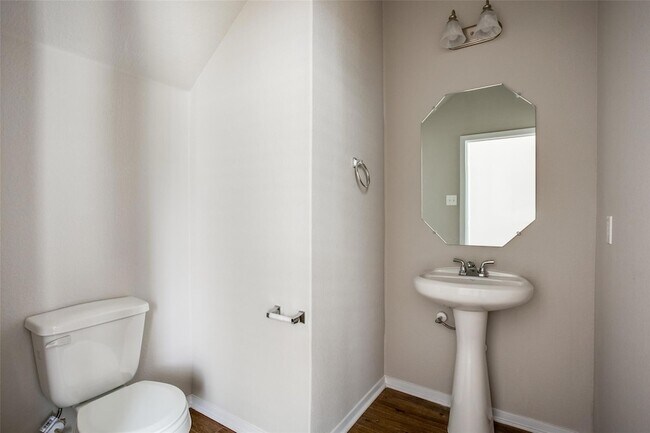 Building Photo - 11425 Lago de Garda Dr