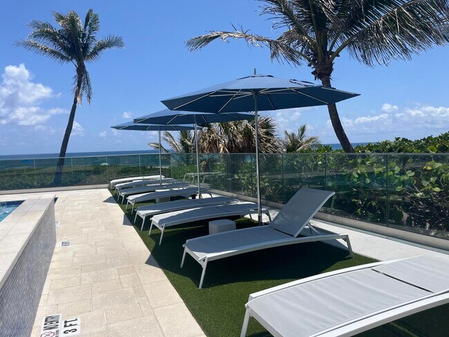 Building Photo - 3000 S Ocean Blvd