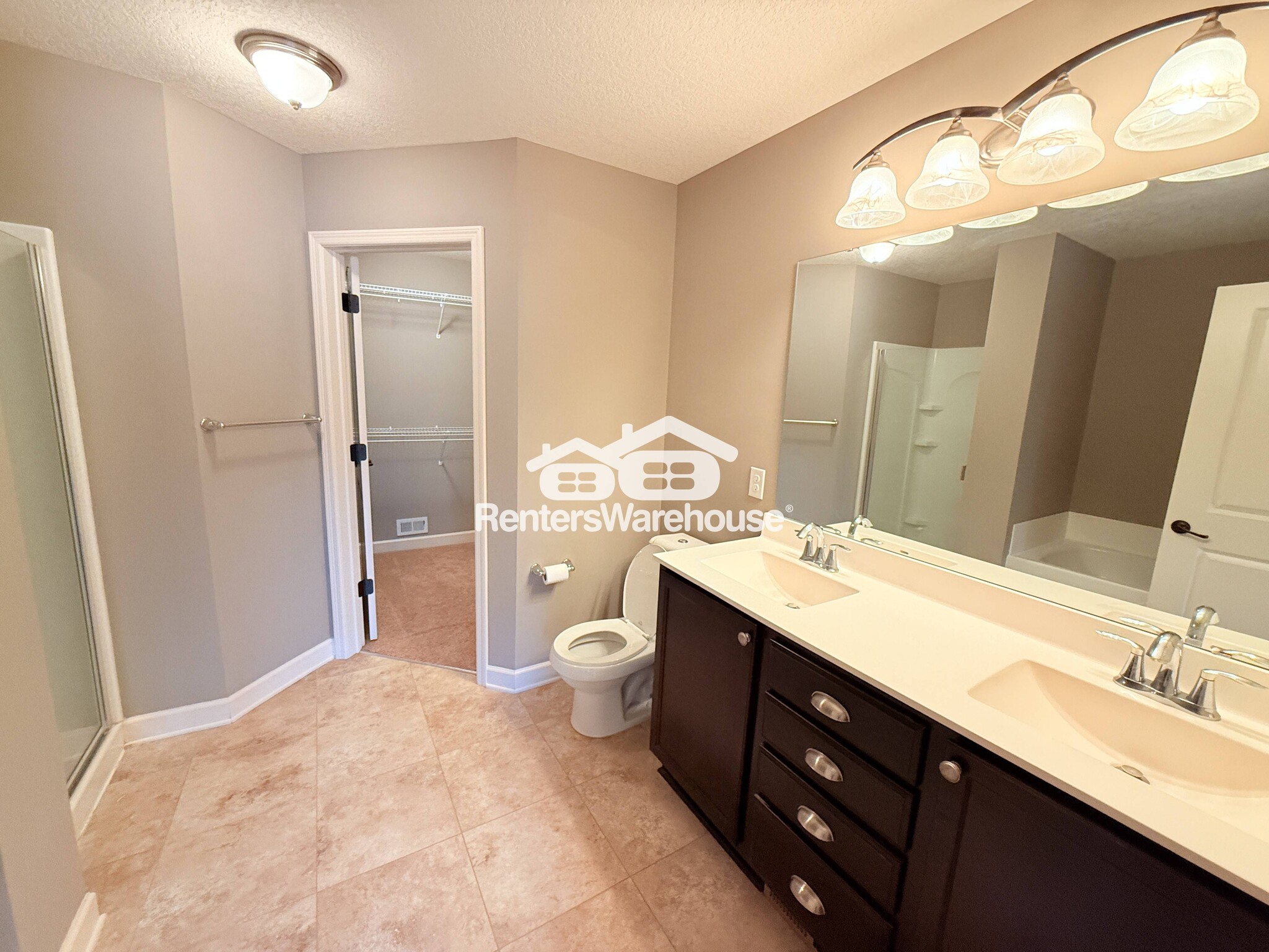 Building Photo - 3273 Red Oak Trail