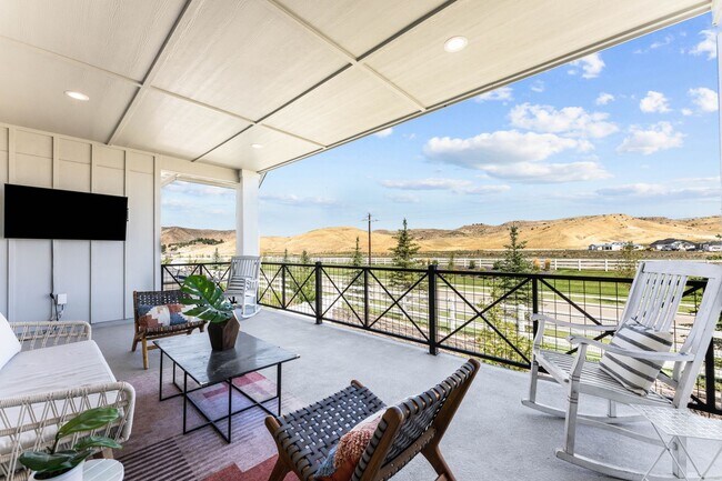 Building Photo - Luxury Living in Dry Creek Ranch – Custom ...
