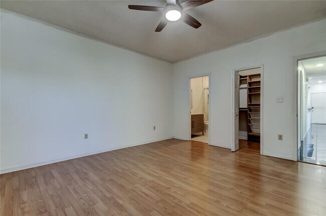 Building Photo - 8350 Savannah Trace Cir