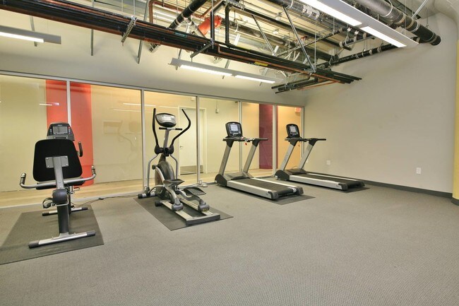 24/7 gym - 200 N San Fernando Rd