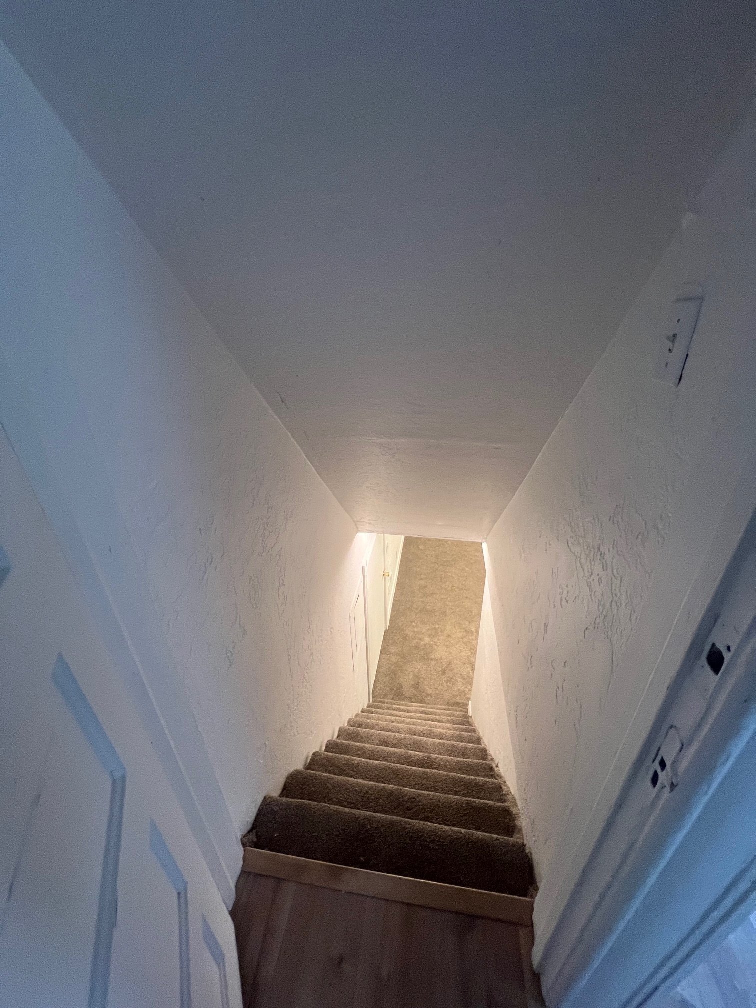 Building Photo - 948 E 400 S