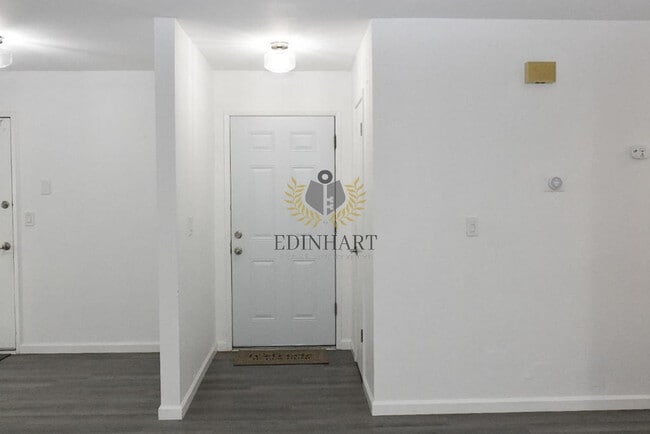 Building Photo - 5276 E Inyo St