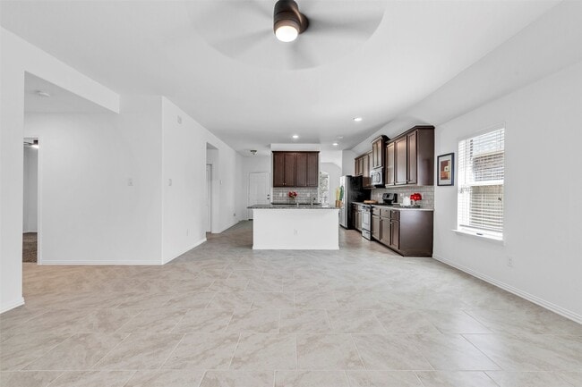 Building Photo - 4439 Aversa Dr