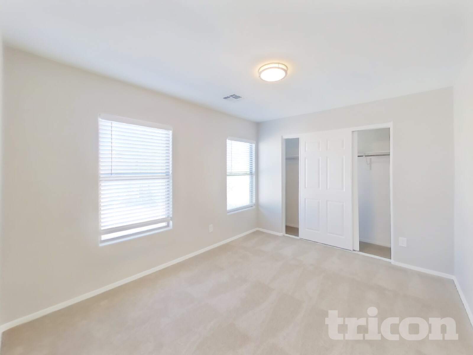 Building Photo - 6327 W Fawn Dr