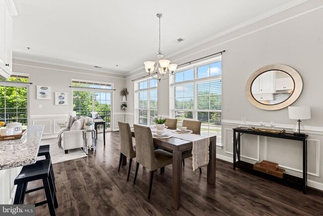Building Photo - 810 Belmont Bay Dr