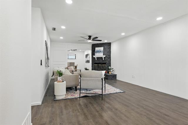 Building Photo - 2131 Bamboo St