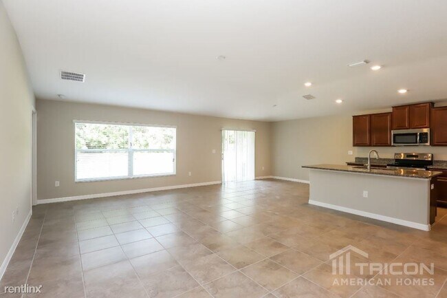 Building Photo - 1744 Broad Winged Hawk Dr