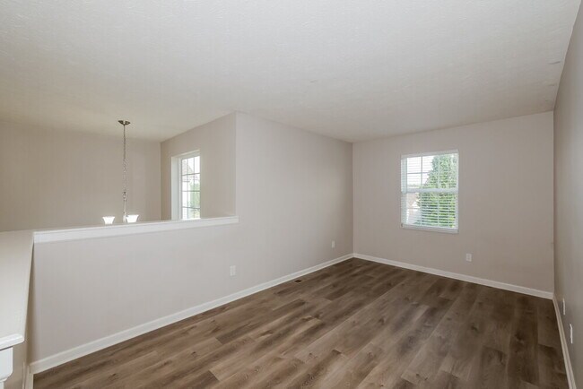 Building Photo - 3402 Enclave Ln