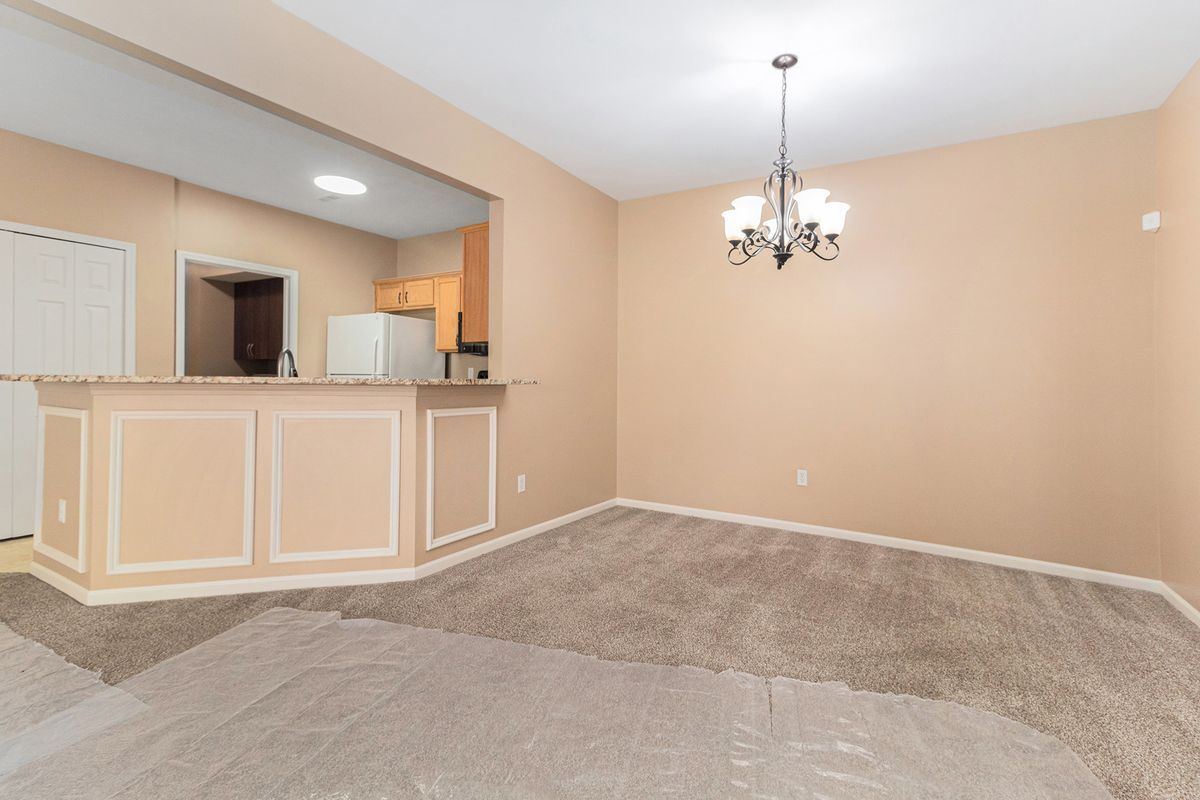 Building Photo - 24107 Chesapeake Cir