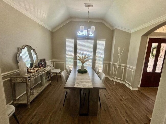 Building Photo - 8527 Cape Royal Dr