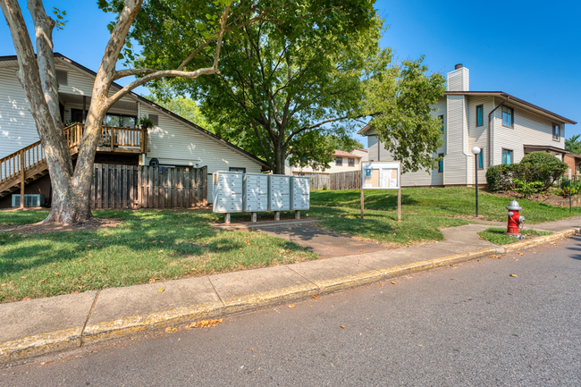 Building Photo - 4148 Meadowland Ct