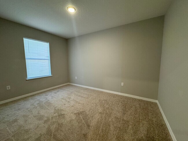 Building Photo - 286 E Fiesta Key Loop