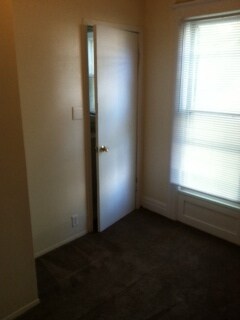 Building Photo - 501 Washtenaw Rd