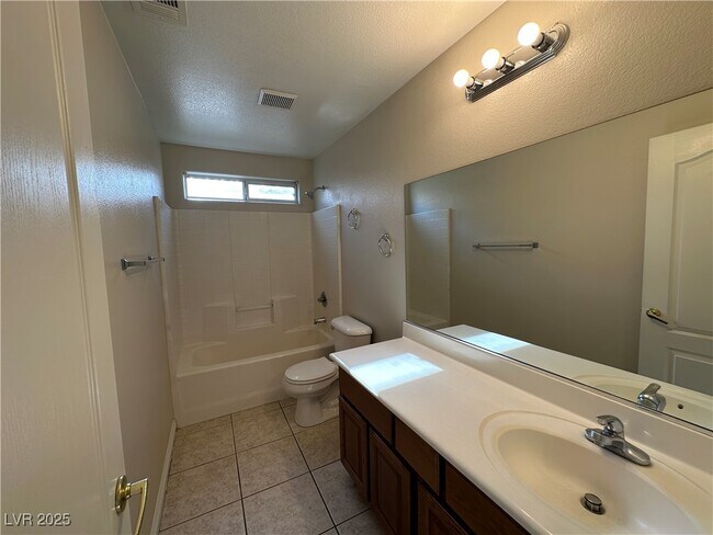 Building Photo - 2525 Torch Ave