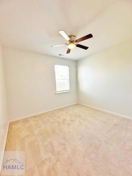 Building Photo - 163 Hogan Dr