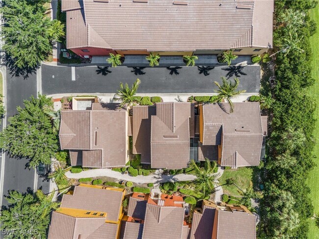 Building Photo - 9118 Chula Vista St