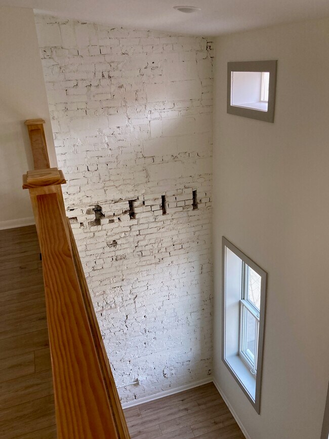 Building Photo - The Garber #2
