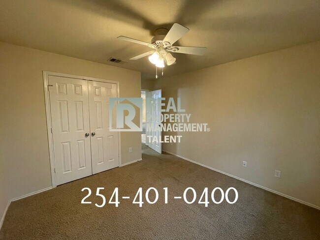 Building Photo - 3-bedroom, 2-bathroom home located  in Waco