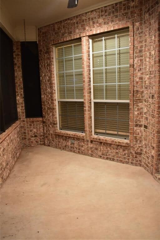 Building Photo - 11110 S Reach