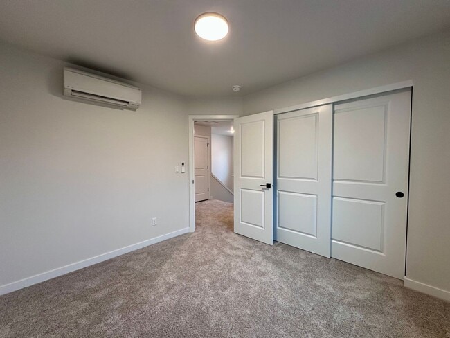 Building Photo - Brand New Built Single-Family Home in Powellhurst-Gilbert!