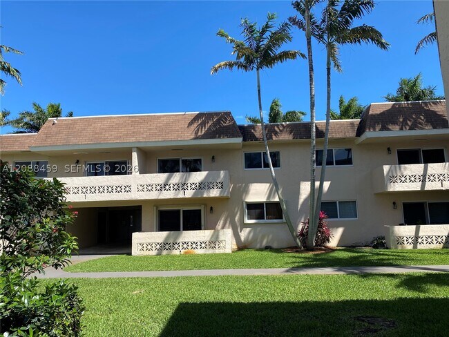 Building Photo - 14500 SW 88th Ave