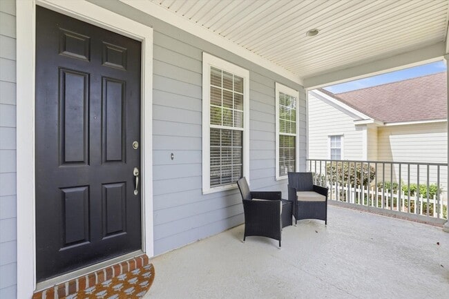 Building Photo - 3253 Stanhope Dr