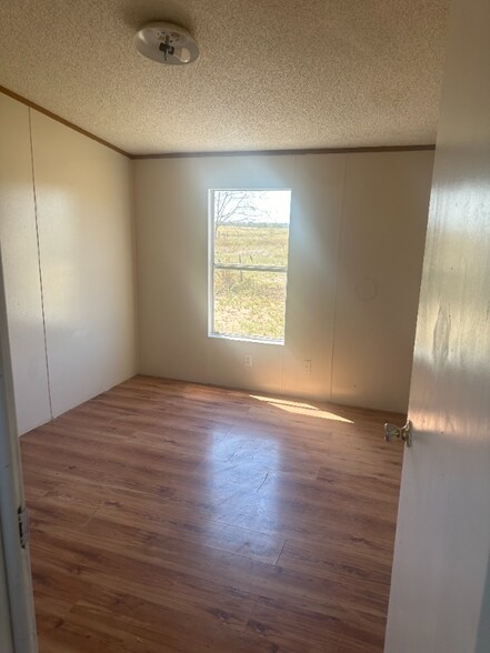 Building Photo - 4063 Old McGregor-Crawford Rd