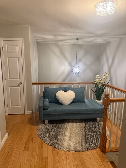 Building Photo - 278 Windmill Ct