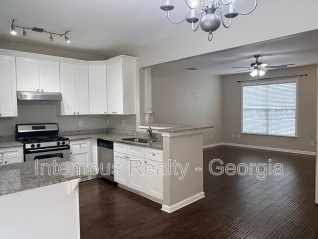 Building Photo - 904 Prestwyck Ct