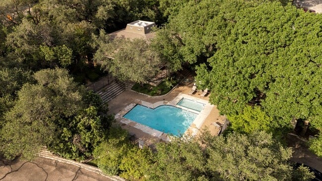 Building Photo - 6002 Mt Bonnell Rd