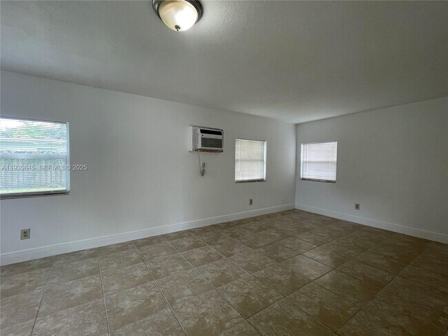 Building Photo - 5820 NW 13th St